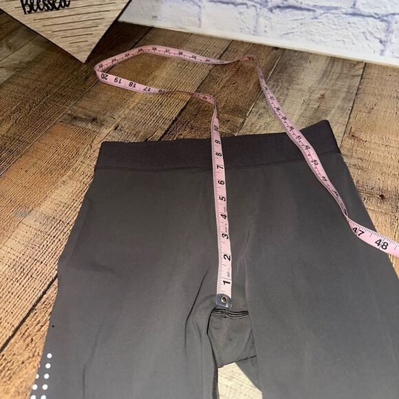 Lululemon Ride & Reflect Tight 28" *lululemon X SoulCycle
Metal Grey - Picture 11 of 15